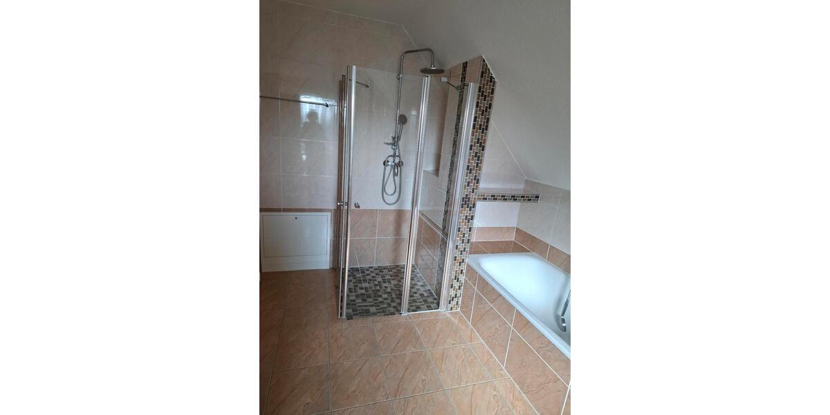 Etagenwohnung Gütersloh - 3 Zimmer, 115 m&sup2;, 1.470&euro; | Angebot:25949033