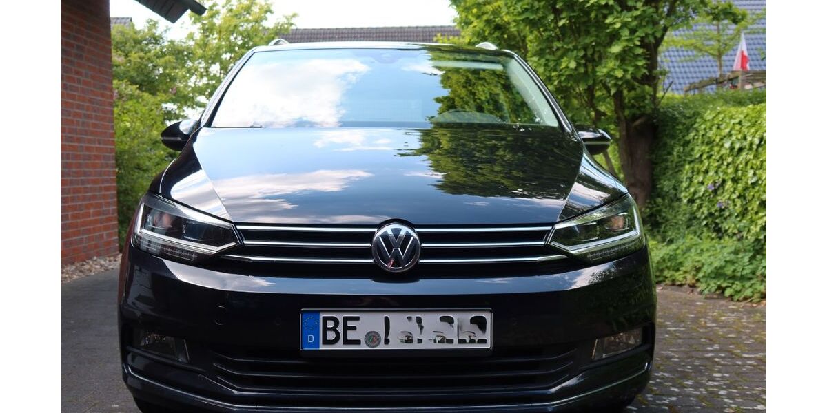 VW Touran 88.000 km 21.100 &euro; Oelde 59302