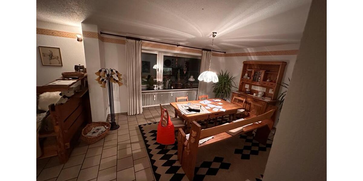 Etagenwohnung Lippstadt - 4 Zimmer, 115 m&sup2;, 275.000&euro; | Angebot:26717646
