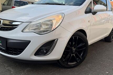 Opel Corsa 134.000 km 3.599 &euro; Paderborn 33100