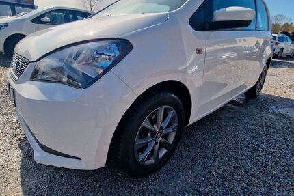 Seat Mii 104.426 km 4.900 &euro; Soest 59494