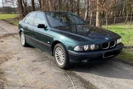 BMW 520 302.000 km 5.000 &euro; Gütersloh 33334
