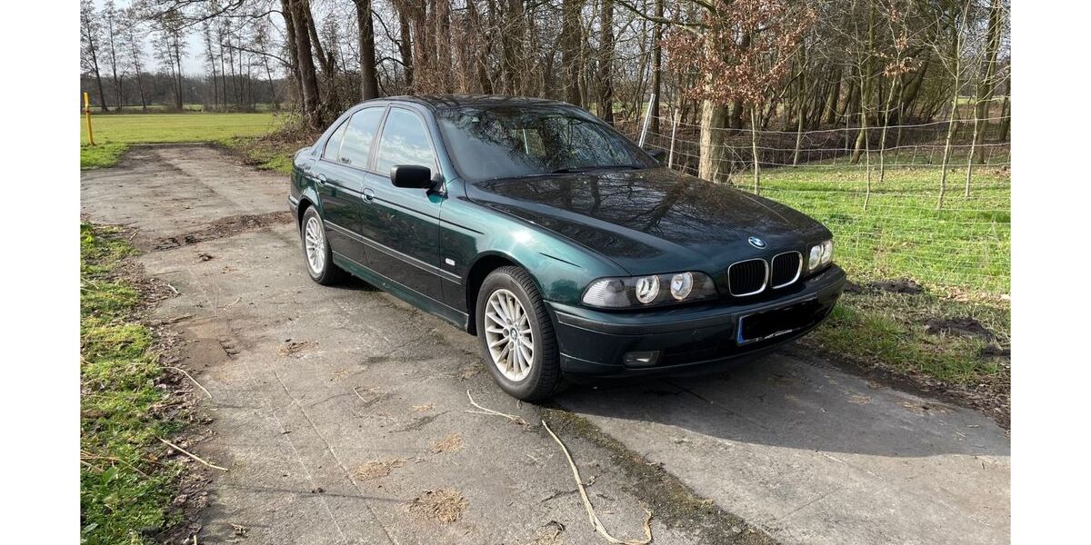 BMW 520 302.000 km 5.000 &euro; Gütersloh 33334