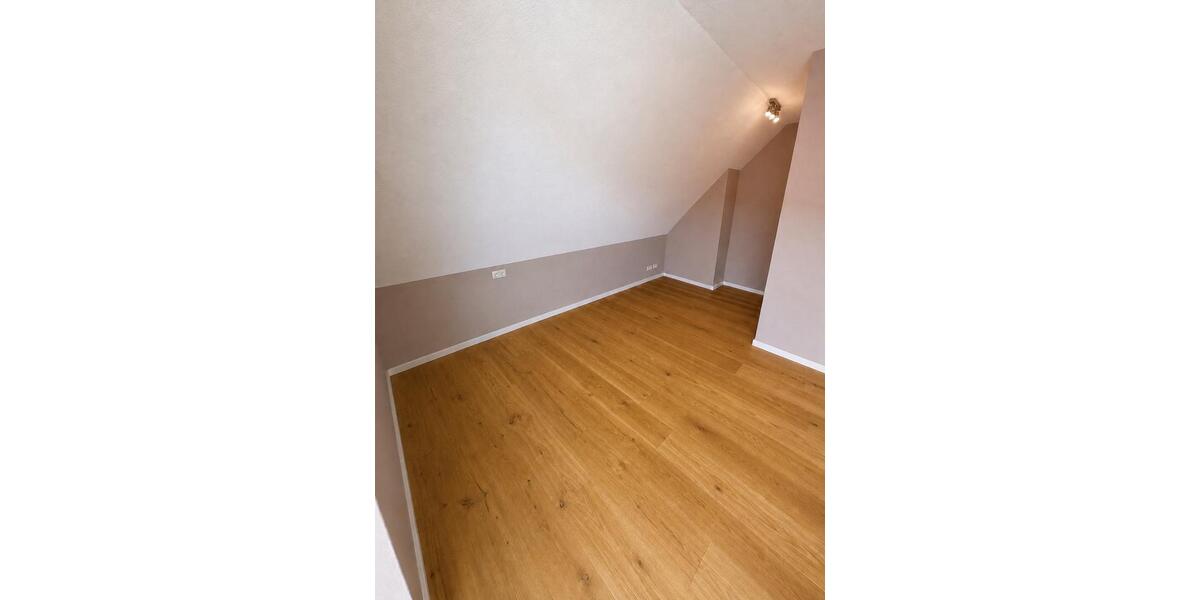 Maisonettenwohnung Salzkotten - 3.5 Zimmer, 80 m&sup2;, 1.055&euro; | Angebot:26580742