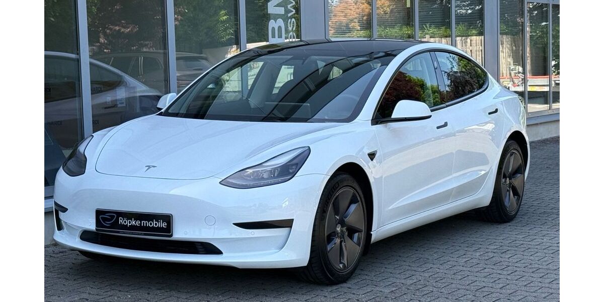 Tesla Model 3 90.320 km 23.890 &euro; Paderborn 33100