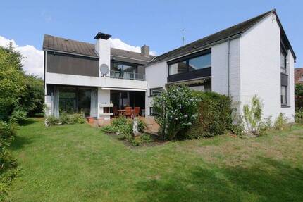 Haus Lippstadt Kernstadt - 6 Zimmer, 261 m&sup2;, 660.000&euro; | Angebot:25736021