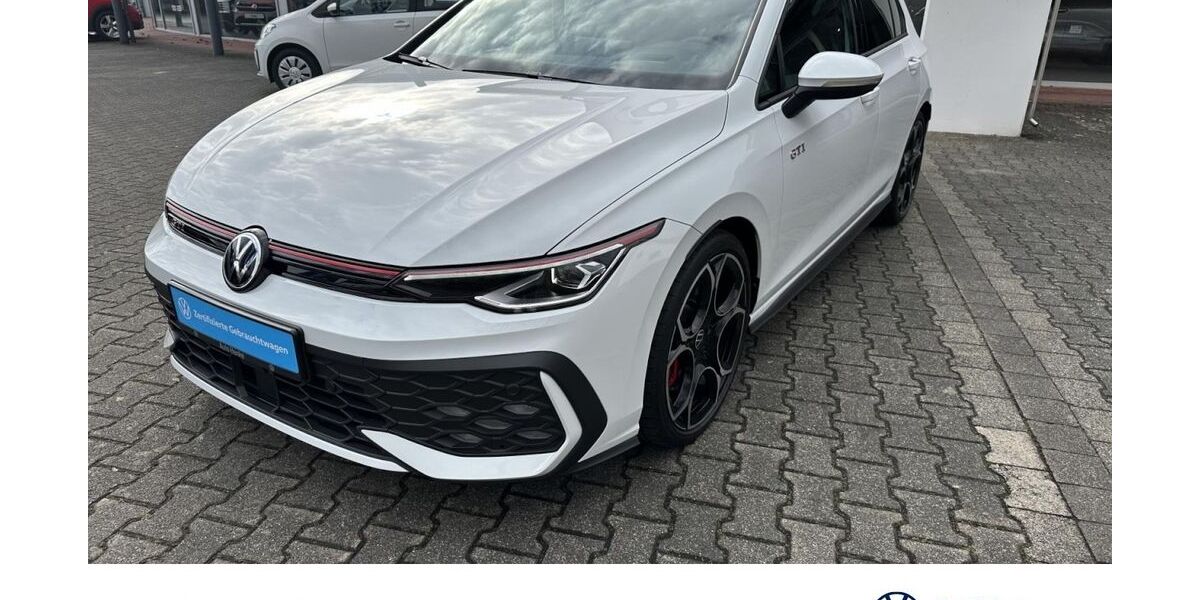 VW Golf 25.733 km 36.995 &euro; Büren 33142