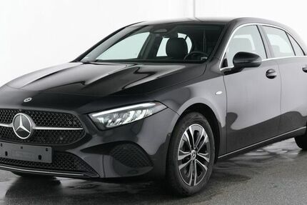 Mercedes-Benz A 250 14.025 km 31.970 &euro; Rheda-Wiedenbrück 33378