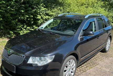 Skoda Superb 259.800 km 6.900 &euro; Paderborn 33106
