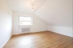 Dachgeschoßwohnung Paderborn Elsen - 3 Zimmer, 67 m&sup2;, 750&euro; | Angebot:26610396
