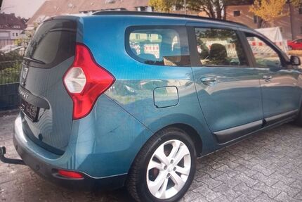 Dacia Lodgy 153.000 km 1.999 &euro; Warstein Hirschberg 59581