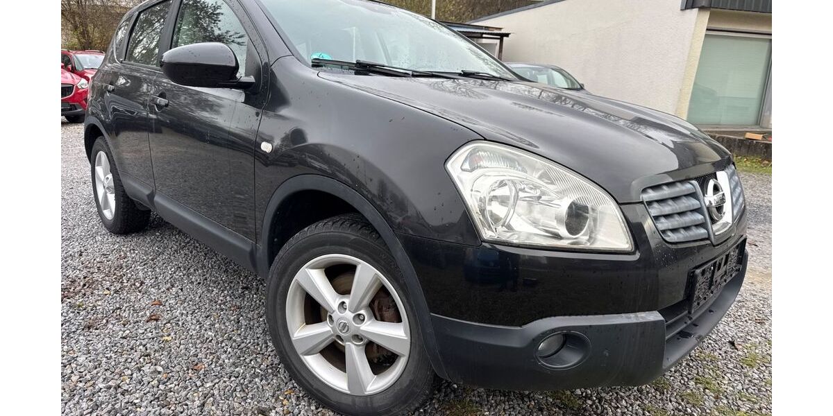Nissan Qashqai 220.000 km 3.999 &euro; Paderborn 33106