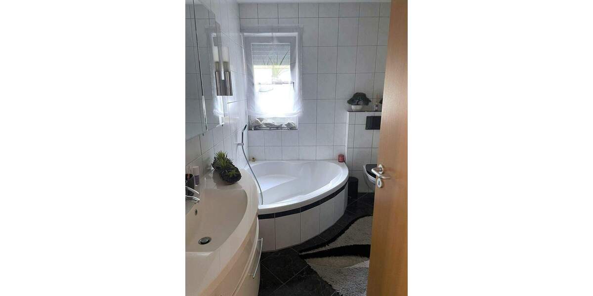 Doppelhaushälfte Geseke - 5 Zimmer, 116 m&sup2;, 320.000&euro; | Angebot:25745159