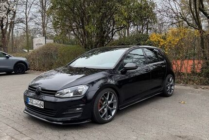 VW Golf 128.700 km 10.250 &euro; Soest 59494