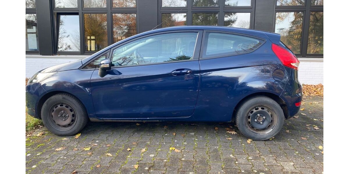Ford Fiesta 89.000 km 3.450 &euro; Salzkotten 33154