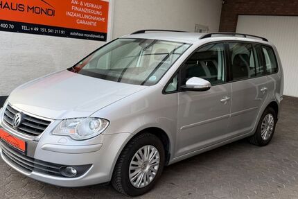 VW Touran 115.400 km 6.900 &euro; Möhnesee-Körbecke 59519