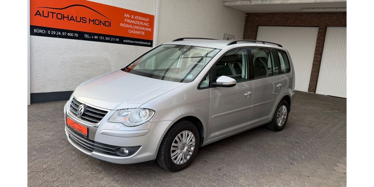 VW Touran 115.400 km 6.900 &euro; Möhnesee-Körbecke 59519