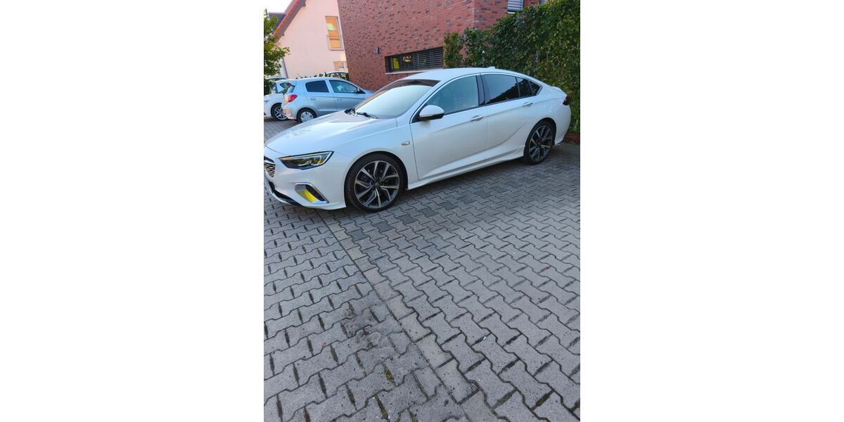 Opel Insignia 171.000 km 15.000 &euro; Gütersloh 33332