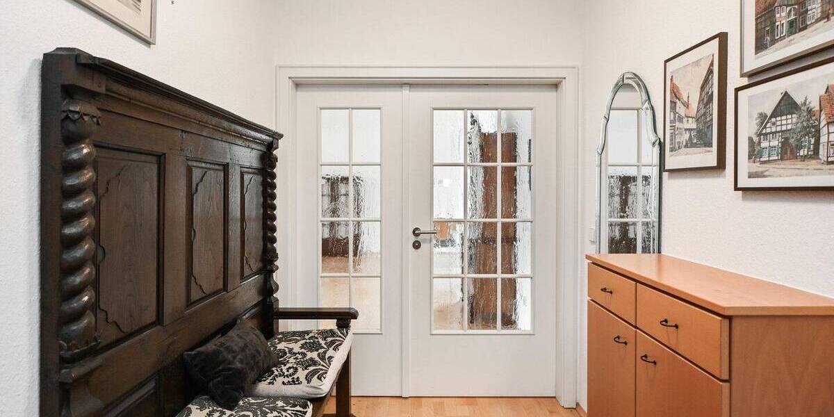 Etagenwohnung Gütersloh Innenstadt - 3 Zimmer, 143 m&sup2;, 439.000&euro; | Angebot:26644140