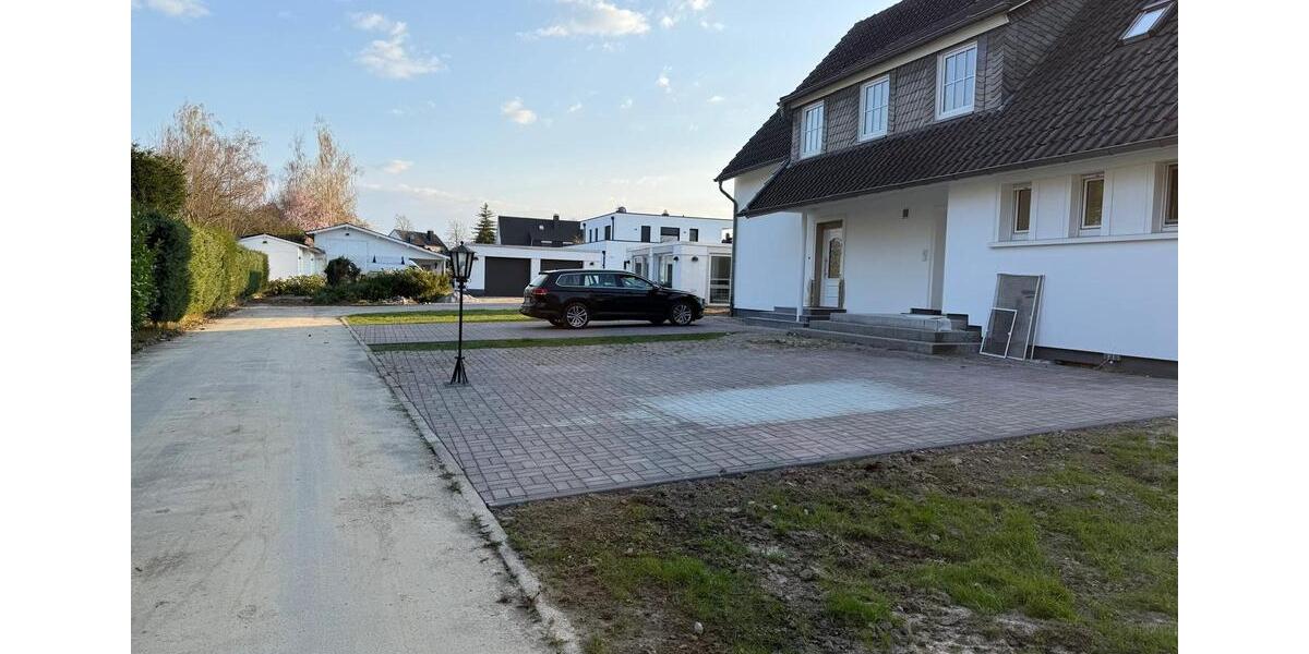 Doppelhaushälfte Soest - 6 Zimmer, 200 m&sup2;, 2.400&euro; | Angebot:25857395