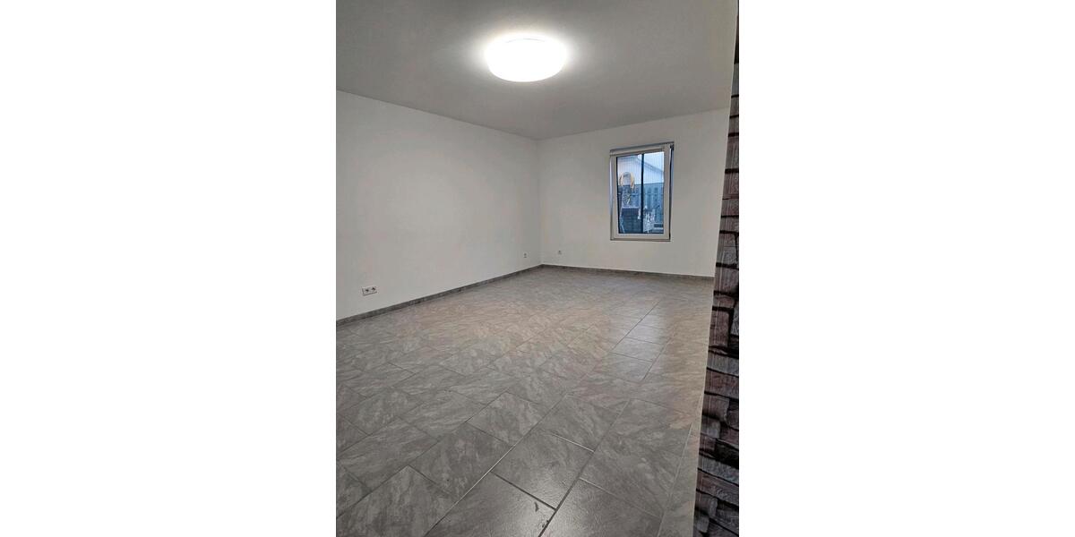 Etagenwohnung Anröchte - 1 Zimmer, 60 m&sup2;, 600&euro; | Angebot:26223521