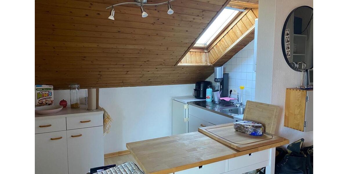 Dachgeschoßwohnung Paderborn - 1 Zimmer, 34 m&sup2;, 369&euro; | Angebot:25995545