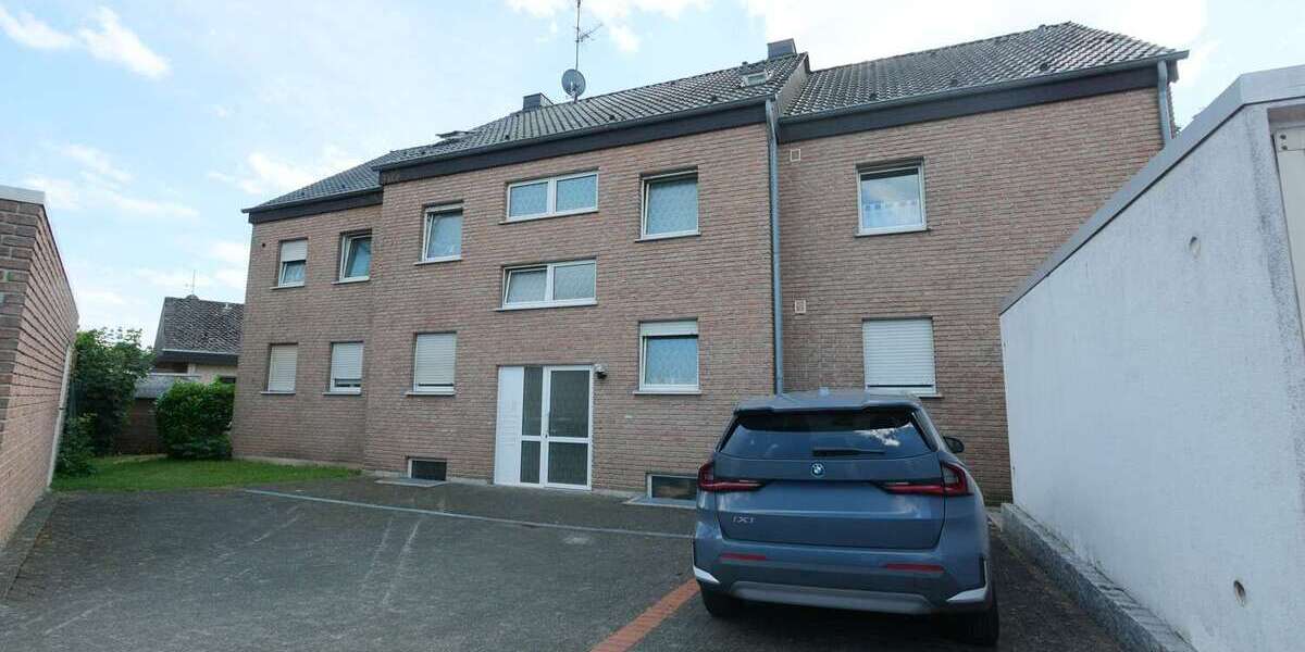 Einfamilienhaus Delbrück - 16 Zimmer, 400 m&sup2;, 849.000&euro; | Angebot:27094900