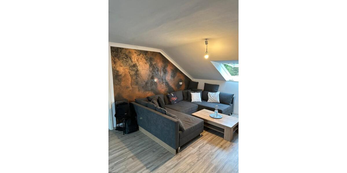 Dachgeschoßwohnung Lippstadt - 2 Zimmer, 50 m&sup2;, 620&euro; | Angebot:26566422