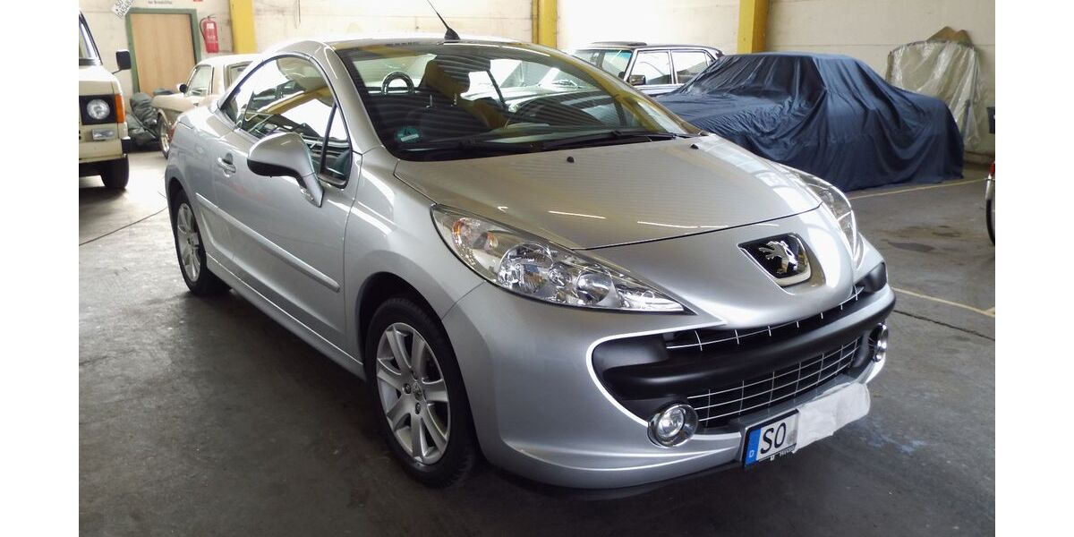 Peugeot 207 125.000 km 4.666 &euro; Geseke 59590