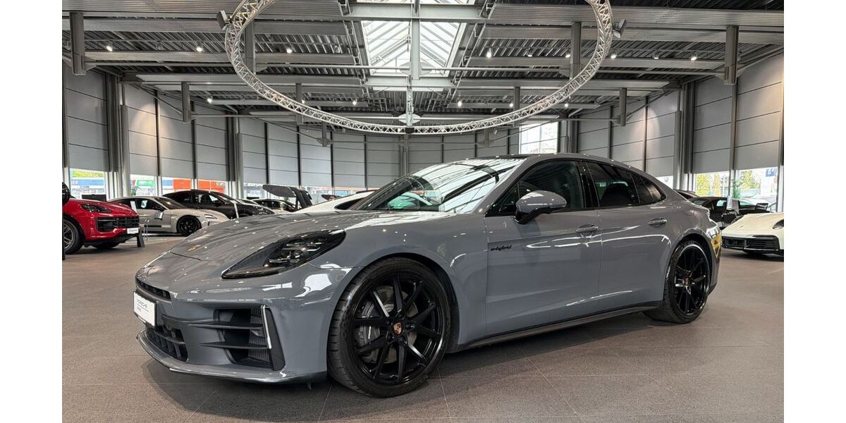 Porsche Panamera 7.022 km 126.700 &euro; Paderborn 33100
