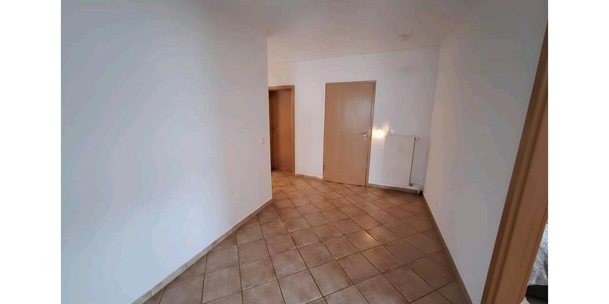 Etagenwohnung Warstein - 4 Zimmer, 90 m&sup2;, 590&euro; | Angebot:25645302
