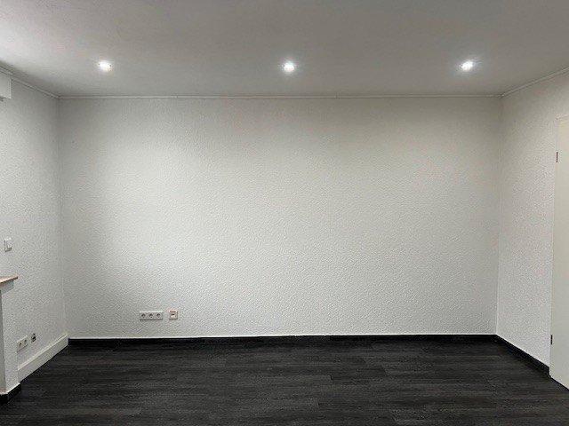 Etagenwohnung Lippstadt Overhagen - 1 Zimmer, 16 m&sup2;, 250&euro; | Angebot:26084390