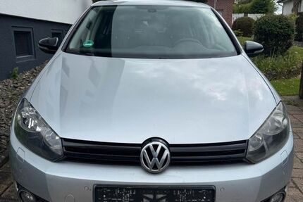 VW Golf 228.000 km 4.400 &euro; Borchen 33178