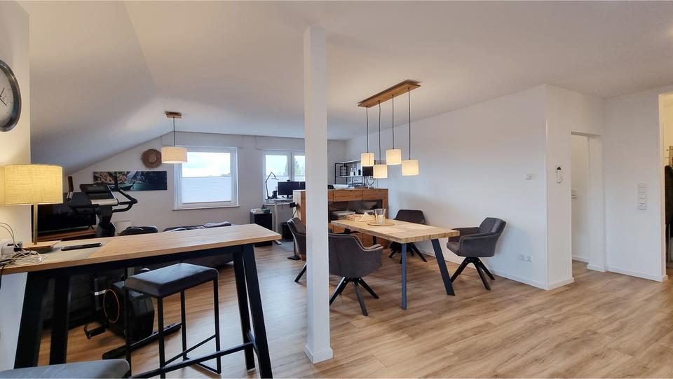 Dachgeschoßwohnung Verl - 2 Zimmer, 77 m&sup2;, 750&euro; | Angebot:26018118