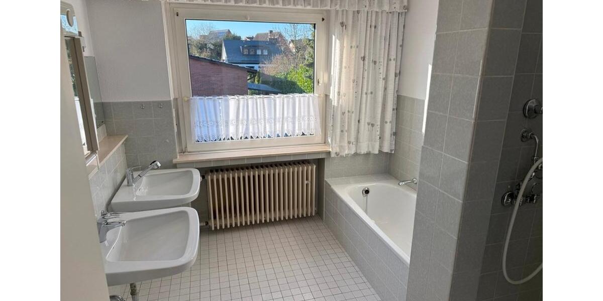 Einfamilienhaus Beckum - 3 Zimmer, 170 m&sup2;, 395.000&euro; | Angebot:25159385