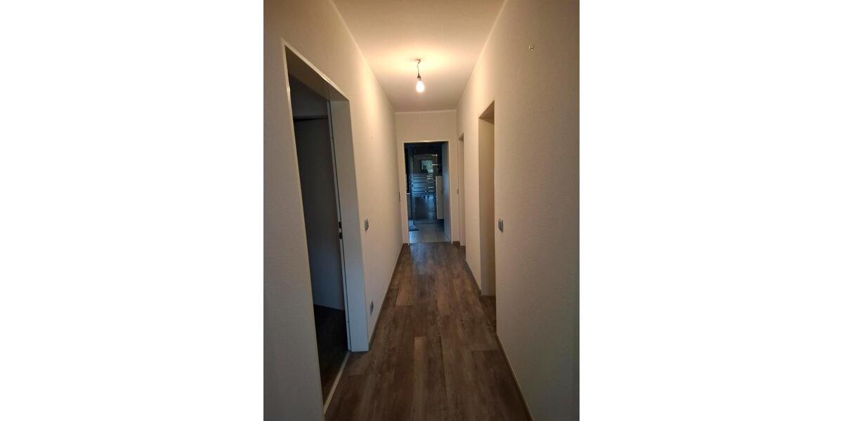 Erdgeschoßwohnung Lippstadt Bad Waldliesborn - 5 Zimmer, 136 m&sup2;, 348.000&euro; | Angebot:23371954
