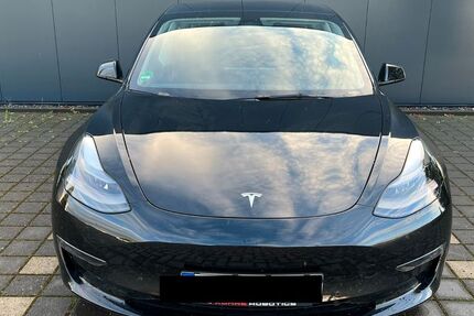 Tesla Model 3 84.300 km 28.800 &euro; Herzebrock-Clarholz 33442