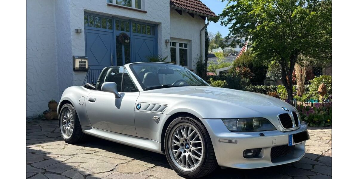 BMW Z3 129.700 km 10.950 &euro; Paderborn 33100