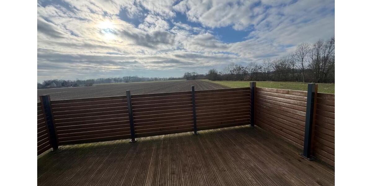 Dachgeschoßwohnung Delbrück - 4 Zimmer, 155 m&sup2;, 1.200&euro; | Angebot:26496379