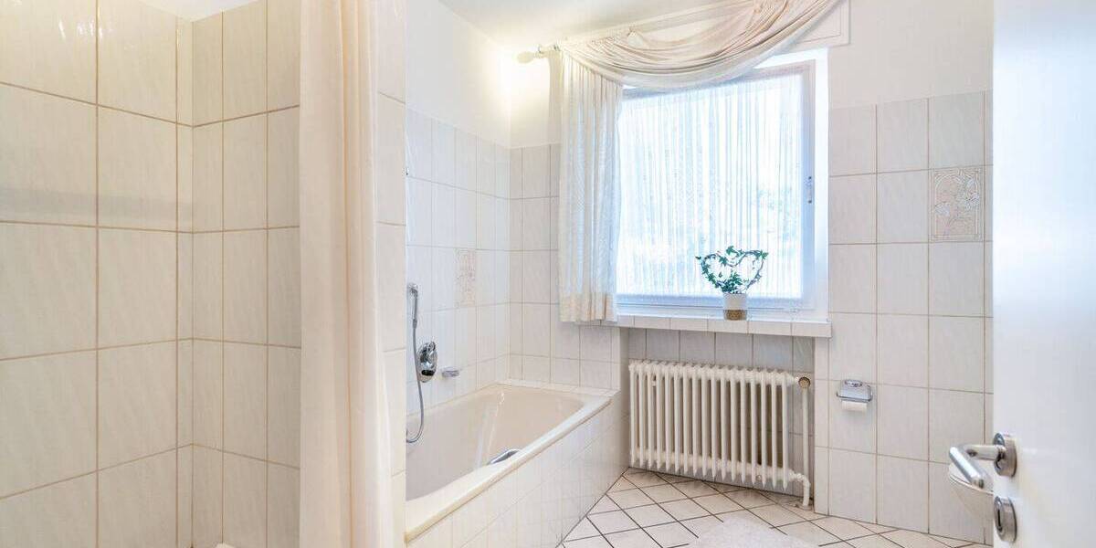 Bungalow Rheda-Wiedenbrück Rheda - 4 Zimmer, 162 m&sup2;, 485.000&euro; | Angebot:25996568