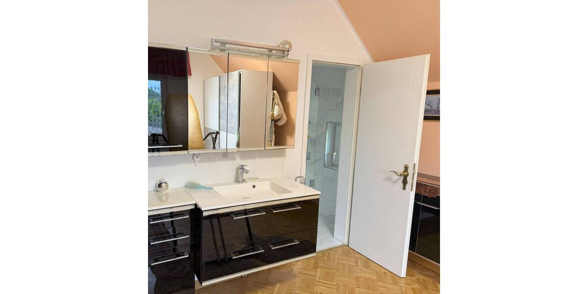 Mehrfamilienhaus, Wohnhaus Lippstadt Lipperode - 400.000&euro; | Angebot:25778302