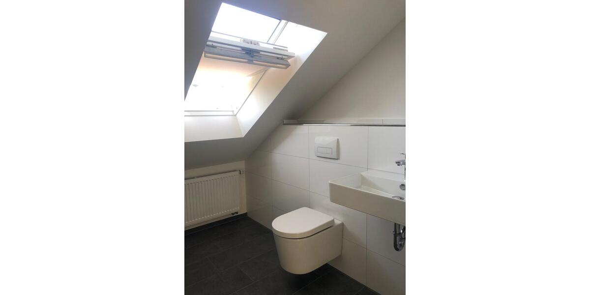 Dachgeschoßwohnung Oelde - 1 Zimmer, 65 m&sup2;, 615&euro; | Angebot:25933967