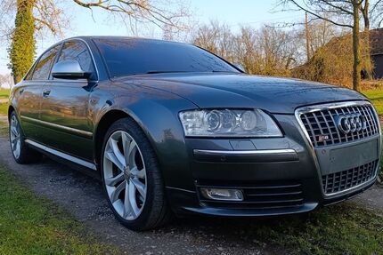 Audi S8 123.000 km 9.400 &euro; Delbrück 33129