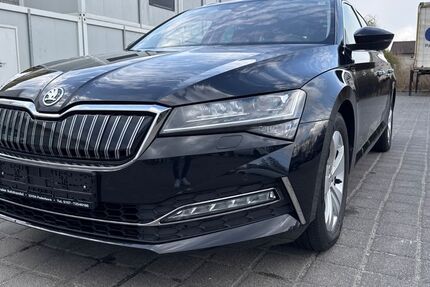 Skoda Superb 154.350 km 17.999 &euro; Paderborn 33104