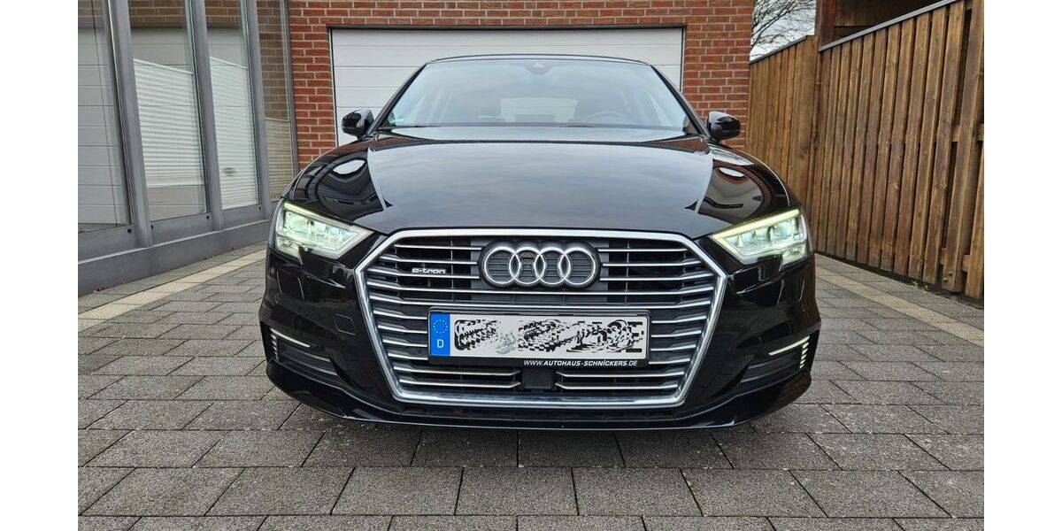 Audi A3 90.000 km 16.900 &euro; Rheda-Wiedenbrück 33378