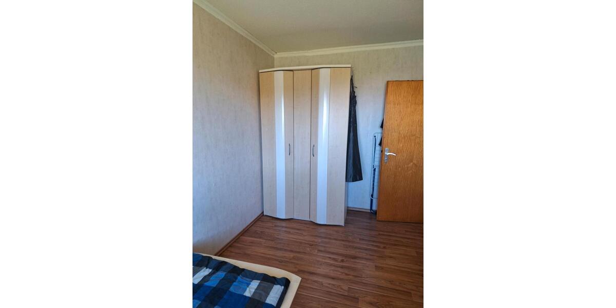 Etagenwohnung Bad Wünnenberg - 1 Zimmer, 90 m&sup2;, 450&euro; | Angebot:26317761