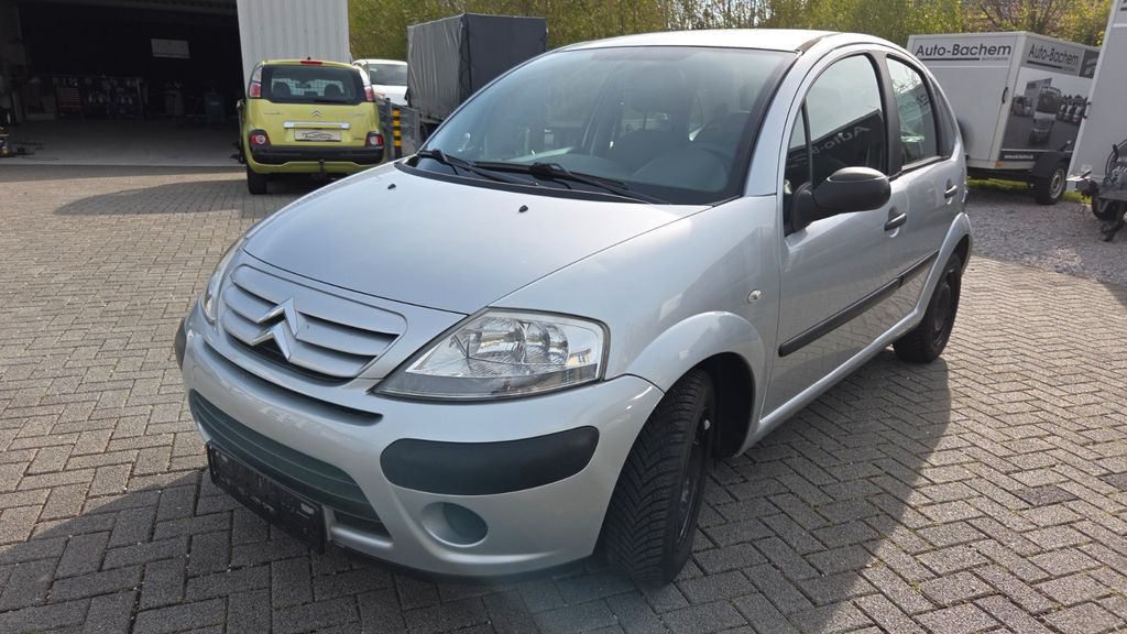 Citroen C3 75.241 km 2.799 &euro; Salzkotten 33154