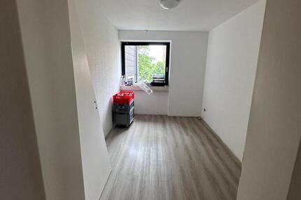 Wohnung Paderborn Neuenbeken - 1 Zimmer, 17 m&sup2;, 420&euro; | Angebot:26024013