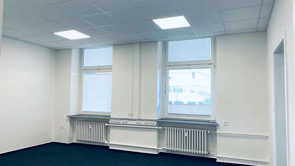 Gewerbeobjekt Paderborn - 1.925&euro; | Angebot:24769827