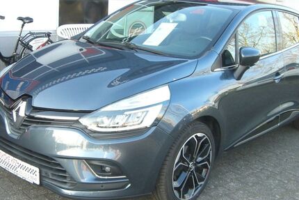Renault Clio 80.000 km 9.999 &euro; Paderborn 33100